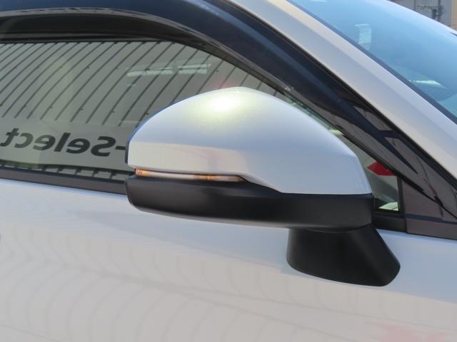 ヴェゼル ｅ：ＨＥＶＺ　認定中古車　電子制御パーキングブレーキ　ホンダコネクト対応ナビ　シートヒーター　クルーズコントロール　純正ナビ　バックカメラ　前後ドライブレコーダー　ＥＴＣ　ＡＢＳ　フルセグ　Ｂｌｕｅｔｏｏｔｈ対応（59枚目）