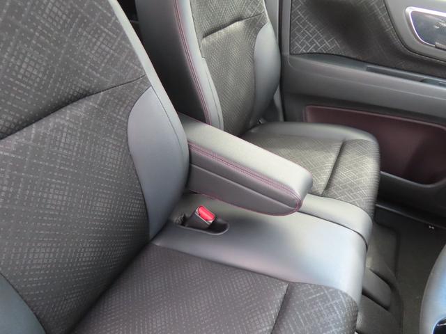 Ｎ－ＷＧＮカスタム Ｇ・Ａパッケージ　認定中古車　クルーズコントロール　純正ナビ　バックカメラ　イモビライザー　アイドリングストップ　スマートキー　純正アルミホイール　ＡＢＳ　ＶＳＡ　ワンセグ　ＣＤ／ＤＶＤ再生　Ｂｌｕｅｔｏｏｔｈ対応（12枚目）