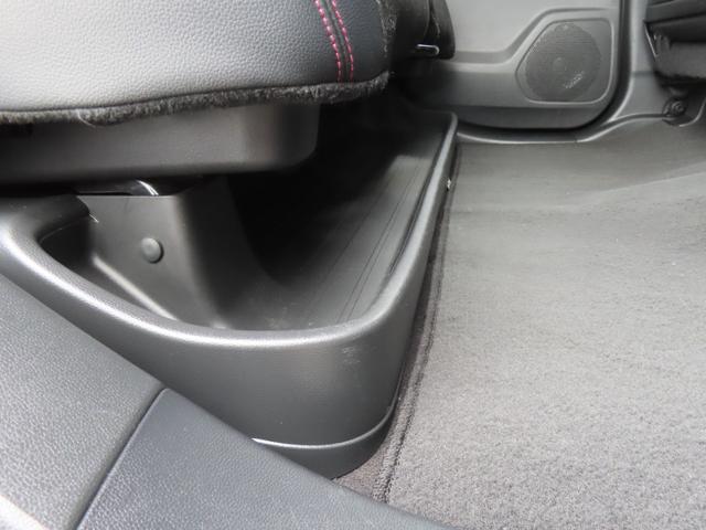 Ｎ－ＷＧＮカスタム Ｇ・Ａパッケージ　認定中古車　クルーズコントロール　純正ナビ　バックカメラ　イモビライザー　アイドリングストップ　スマートキー　純正アルミホイール　ＡＢＳ　ＶＳＡ　ワンセグ　ＣＤ／ＤＶＤ再生　Ｂｌｕｅｔｏｏｔｈ対応（15枚目）