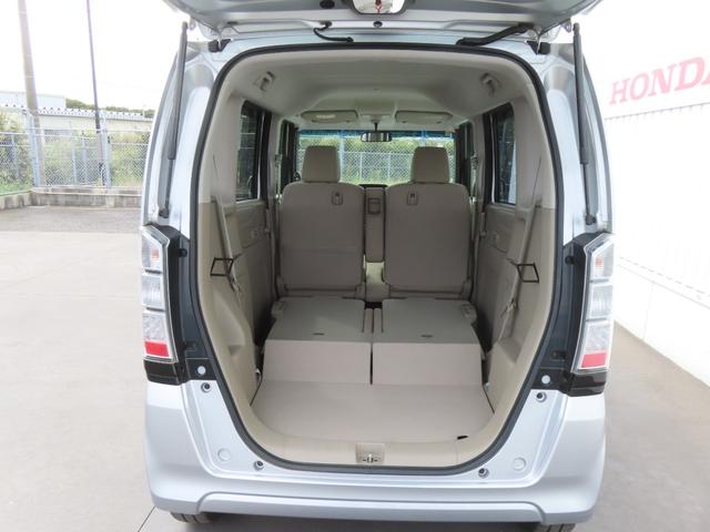 N-BOX G・ターボLパッケージ 認定中古車 両側パワースライドドア クルーズコントロール バックカメラ 純正ディスプレイチューナー ETC イモビライザー アイドリングストップ 純正アルミホイール ABS ワンセグ CD再生 USB(22枚目)