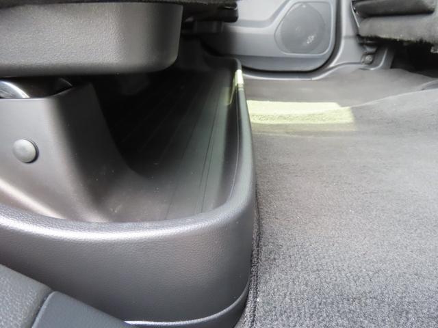 N-WGNカスタム G・ターボパッケージ 認定中古車 純正ナビ ETC ドライブレコーダー バックカメラ スマートキー クルーズコントロール イモビライザー 純正アルミホイール フルセグ CD/DVD再生 USB接続 Bluetooth対応(19枚目)