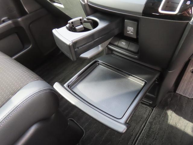 ステップワゴンスパーダ スパーダ・クールスピリットホンダセンシング　認定中古車電子制御パーキングブレーキ両側パワースライドドア純正９インチナビＥＴＣドライブレコーダーバックカメラクルーズコントロール３列シートシートヒーターＢｌｕｅｔｏｏｔｈ対応（51枚目）