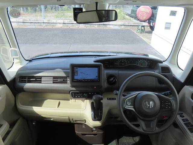 N-BOX Gホンダセンシング 認定中古車 社外ナビ バックカメラ ETC クルーズコントロール イモビライザー ホンダセンシング ABS VSA 社外アルミホイール ベンチシート フルセグ CD再生 Bluetooth対応(11枚目)