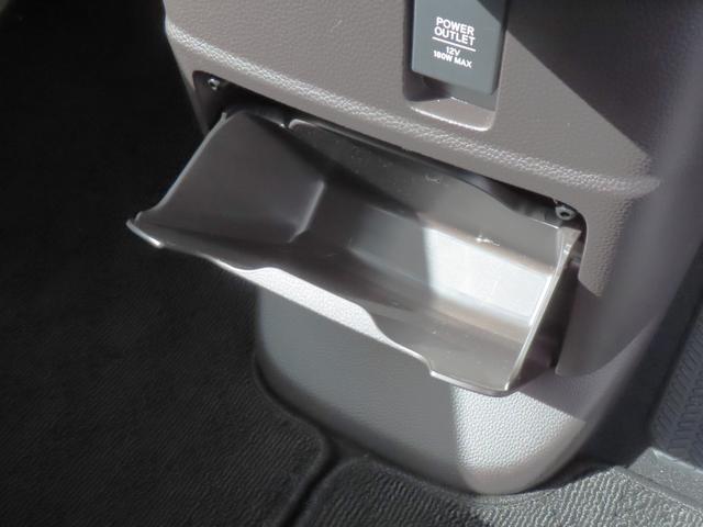 N-BOX Gホンダセンシング 認定中古車 社外ナビ バックカメラ ETC クルーズコントロール イモビライザー ホンダセンシング ABS VSA 社外アルミホイール ベンチシート フルセグ CD再生 Bluetooth対応(41枚目)