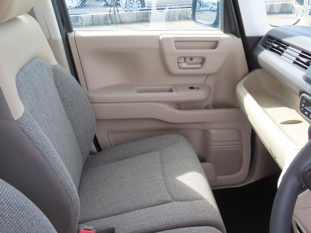 N-BOX Gホンダセンシング 認定中古車 社外ナビ バックカメラ ETC クルーズコントロール イモビライザー ホンダセンシング ABS VSA 社外アルミホイール ベンチシート フルセグ CD再生 Bluetooth対応(45枚目)