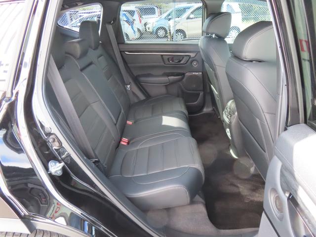 ＣＲ－Ｖハイブリッド ｅ：ＨＥＶＥＸ・ブラックエディション　認定中古車　サンルーフ　電子制御パーキングブレーキ　ブラインドスポットモニター　シートヒーター　純正ナビ　バックカメラ　ＥＴＣ　クルーズコントロール　イモビライザー　電動シート　純正アルミホイール（24枚目）