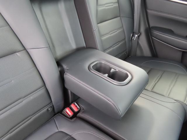 ＣＲ－Ｖハイブリッド ｅ：ＨＥＶＥＸ・ブラックエディション　認定中古車　サンルーフ　電子制御パーキングブレーキ　ブラインドスポットモニター　シートヒーター　純正ナビ　バックカメラ　ＥＴＣ　クルーズコントロール　イモビライザー　電動シート　純正アルミホイール（25枚目）