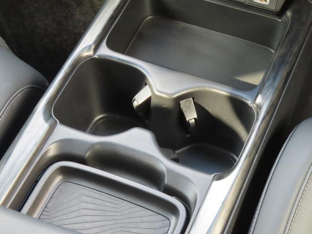 ＣＲ－Ｖハイブリッド ｅ：ＨＥＶＥＸ・ブラックエディション　認定中古車　サンルーフ　電子制御パーキングブレーキ　ブラインドスポットモニター　シートヒーター　純正ナビ　バックカメラ　ＥＴＣ　クルーズコントロール　イモビライザー　電動シート　純正アルミホイール（55枚目）