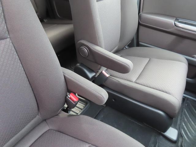 フリード+ハイブリッド ハイブリッドG・ホンダセンシング 認定中古車 両側パワースライドドア シートヒータ クルーズコントロール 純正ナビ ETC バックカメラ ホンダセンシング アイドリングストップ フルセグ CD/DVD再生 USB Bluetooth(15枚目)