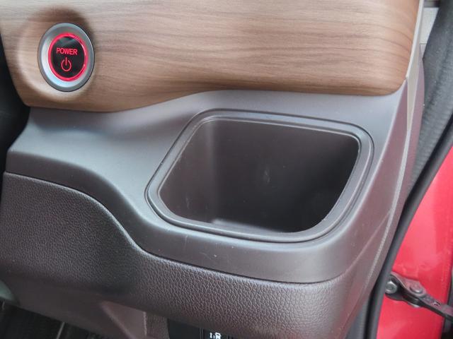 フリード+ハイブリッド ハイブリッドG・ホンダセンシング 認定中古車 両側パワースライドドア シートヒータ クルーズコントロール 純正ナビ ETC バックカメラ ホンダセンシング アイドリングストップ フルセグ CD/DVD再生 USB Bluetooth(47枚目)