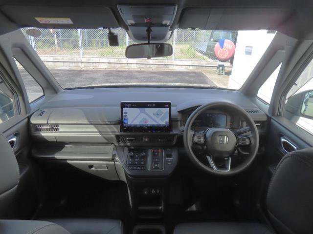 ステップワゴン e:HEVスパーダ 認定中古車 リア席モニター 電子制御パーキングブレーキ ブラインドスポットモニター ホンダコネクト対応ナビ 両側パワースライドドア シートヒーター バックカメラ ドライブレコーダー イモビライザー(14枚目)