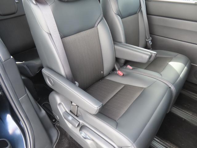 ステップワゴン e:HEVスパーダ 認定中古車 リア席モニター 電子制御パーキングブレーキ ブラインドスポットモニター ホンダコネクト対応ナビ 両側パワースライドドア シートヒーター バックカメラ ドライブレコーダー イモビライザー(19枚目)