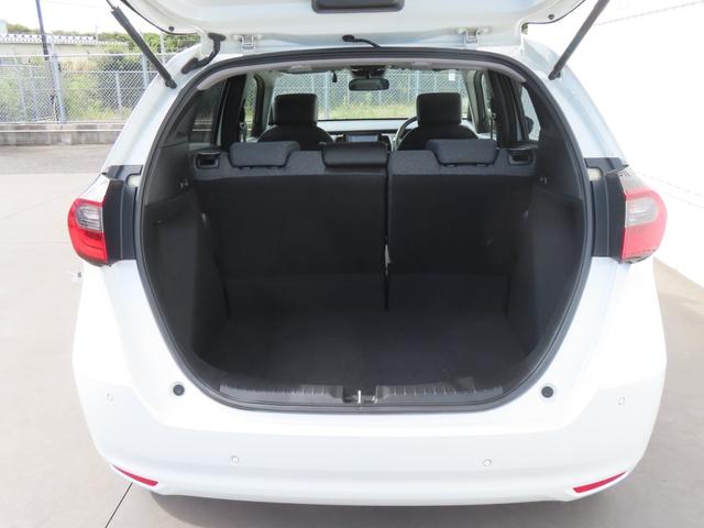 フィット ホーム 認定中古車 電子制御パーキングブレーキ 純正ナビ バックカメラ ETC ドライブレコーダー クルーズコントロール フルセグ CD/DVD再生 USB接続 Bluetooth対応 レンタカーアップ(19枚目)