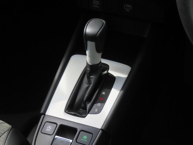 フィット ホーム 認定中古車 電子制御パーキングブレーキ 純正ナビ バックカメラ ETC ドライブレコーダー クルーズコントロール フルセグ CD/DVD再生 USB接続 Bluetooth対応 レンタカーアップ(25枚目)