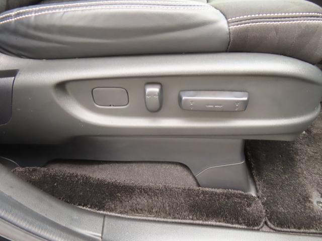 オデッセイハイブリッド ハイブリッドアブソルート・EXホンダセンシング 認定中古車 電子制御パーキングブレーキ 両側パワースライドドア ブラインドスポットモニター ドライブレコーダー 社外ナビ ETC 純正アルミホイール フルセグ USB HDMI Bluetooth対応(17枚目)