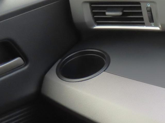 フリードハイブリッド ジャストセレクション　認定中古車　片側パワースライドドア　純正ナビ　バックカメラ　ＥＴＣ　クルーズコントロール　イモビライザー　ＡＢＳ　ＶＳＡ　アイドリングストップ　キーレス　ワンセグ　ＣＤ／ＤＶＤ再生　ＵＳＢ接続（45枚目）