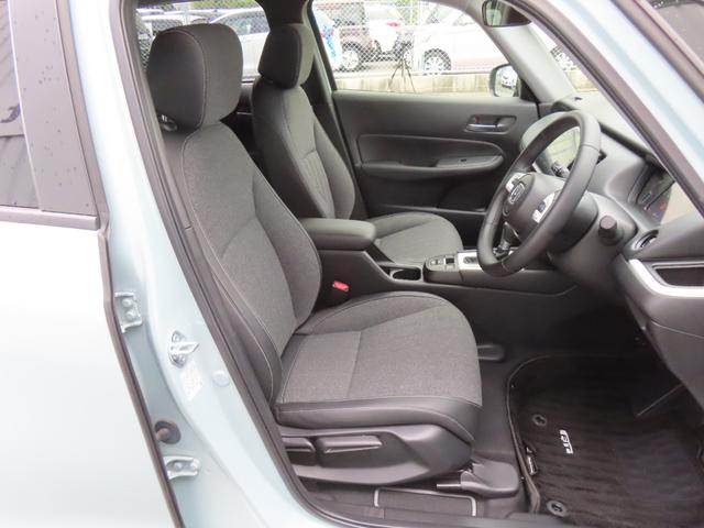 フィット ｅ：ＨＥＶホーム　認定中古車　電子制御パーキングブレーキ　ホンダコネクト対応ナビ　ブラインドスポットモニター　全周囲カメラ　ＥＴＣ　クルーズコントロール　イモビライザー　ＡＢＳ　フルセグ　ＵＳＢ　Ｂｌｕｅｔｏｏｔｈ対応（14枚目）