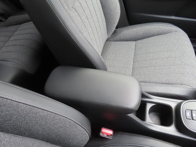 フィット ｅ：ＨＥＶホーム　認定中古車　電子制御パーキングブレーキ　ホンダコネクト対応ナビ　ブラインドスポットモニター　全周囲カメラ　ＥＴＣ　クルーズコントロール　イモビライザー　ＡＢＳ　フルセグ　ＵＳＢ　Ｂｌｕｅｔｏｏｔｈ対応（15枚目）