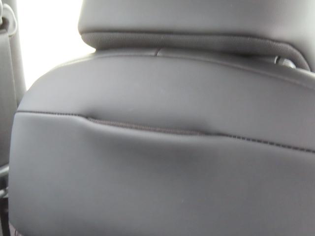 フィット ｅ：ＨＥＶホーム　認定中古車　電子制御パーキングブレーキ　ホンダコネクト対応ナビ　ブラインドスポットモニター　全周囲カメラ　ＥＴＣ　クルーズコントロール　イモビライザー　ＡＢＳ　フルセグ　ＵＳＢ　Ｂｌｕｅｔｏｏｔｈ対応（21枚目）