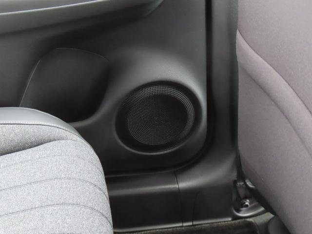 フィット ｅ：ＨＥＶホーム　認定中古車　電子制御パーキングブレーキ　ホンダコネクト対応ナビ　ブラインドスポットモニター　全周囲カメラ　ＥＴＣ　クルーズコントロール　イモビライザー　ＡＢＳ　フルセグ　ＵＳＢ　Ｂｌｕｅｔｏｏｔｈ対応（49枚目）