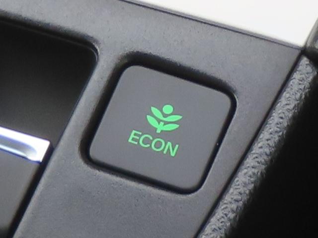 フィット ホーム　認定中古車　電子制御パーキングブレーキ　純正ナビ　バックカメラ　ＥＴＣ　ドライブレコーダー　クルーズコントロール　イモビライザー　障害物センサー　ＣＤ再生　ＵＳＢ　Ｂｌｕｅｔｏｏｔ　レンタカーアップ（33枚目）