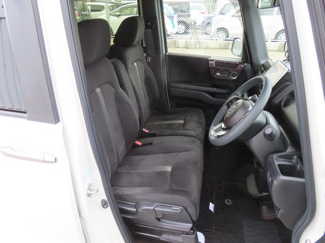 Ｎ－ＢＯＸ ２トーンカラースタイルモデューロＸＧ・ターボパック　認定中古車　両側パワースライドドア　シートヒーター　純正ナビ　クルーズコントロール　バックカメラ　ＥＴＣ　ナビ連動型前後ドライブレコーダー　イモビライザー　ホンダセンシング　フルセグ　ＣＤ／ＤＶＤ（14枚目）