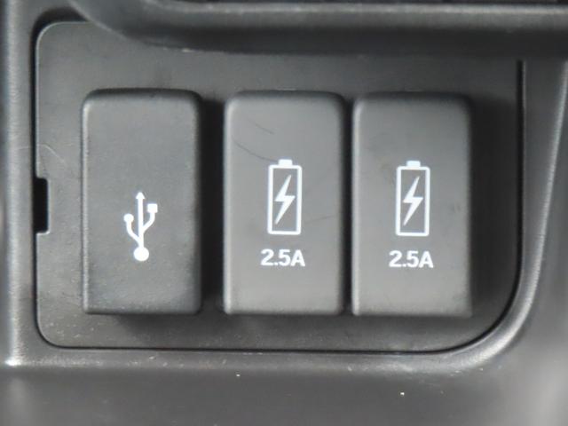 Ｎ－ＢＯＸ ２トーンカラースタイルモデューロＸＧ・ターボパック　認定中古車　両側パワースライドドア　シートヒーター　純正ナビ　クルーズコントロール　バックカメラ　ＥＴＣ　ナビ連動型前後ドライブレコーダー　イモビライザー　ホンダセンシング　フルセグ　ＣＤ／ＤＶＤ（38枚目）