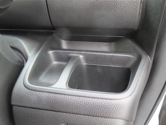 Ｎ－ＢＯＸ ２トーンカラースタイルモデューロＸＧ・ターボパック　認定中古車　両側パワースライドドア　シートヒーター　純正ナビ　クルーズコントロール　バックカメラ　ＥＴＣ　ナビ連動型前後ドライブレコーダー　イモビライザー　ホンダセンシング　フルセグ　ＣＤ／ＤＶＤ（47枚目）