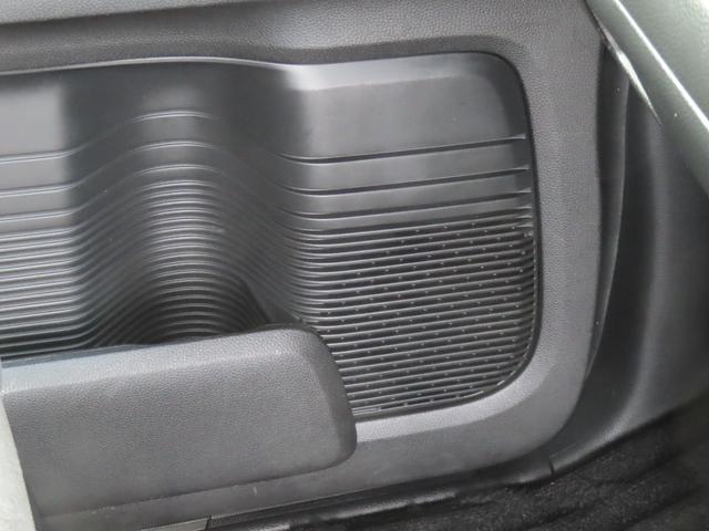 Ｎ－ＢＯＸ ２トーンカラースタイルモデューロＸＧ・ターボパック　認定中古車　両側パワースライドドア　シートヒーター　純正ナビ　クルーズコントロール　バックカメラ　ＥＴＣ　ナビ連動型前後ドライブレコーダー　イモビライザー　ホンダセンシング　フルセグ　ＣＤ／ＤＶＤ（49枚目）