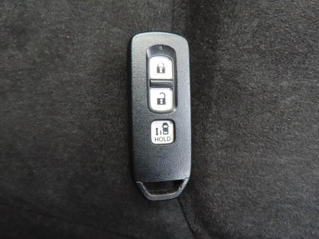 Ｎ－ＢＯＸ ２トーンカラースタイルモデューロＸＧ・ターボパック　認定中古車　両側パワースライドドア　シートヒーター　純正ナビ　クルーズコントロール　バックカメラ　ＥＴＣ　ナビ連動型前後ドライブレコーダー　イモビライザー　ホンダセンシング　フルセグ　ＣＤ／ＤＶＤ（59枚目）