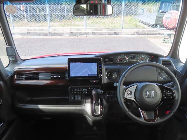 N-BOXカスタム L・ターボコーディネートスタイル 認定中古車 電子制御パーキングブレーキ 両側パワースライドドア シートヒーター クルーズコントロール 純正ナビ バックカメラ ナビ連動型前後ドライブレコーダー ETC フルセグ MS CD/DVD(14枚目)