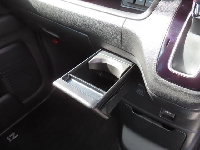 N-BOXカスタム L・ターボコーディネートスタイル 認定中古車 電子制御パーキングブレーキ 両側パワースライドドア シートヒーター クルーズコントロール 純正ナビ バックカメラ ナビ連動型前後ドライブレコーダー ETC フルセグ MS CD/DVD(51枚目)
