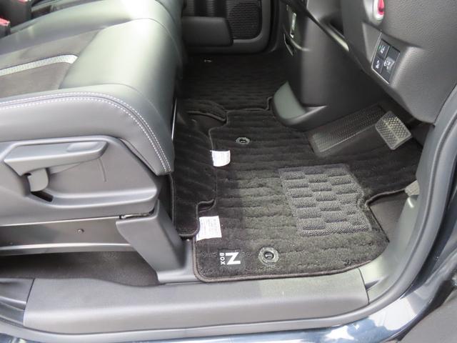 Ｎ－ＢＯＸカスタム Ｌターボ　認定中古車　両側パワースライドドア　シートヒーター　８インチ純正ナビ　バックカメラ　ＥＴＣ　前後ドライブレコーダー　クルーズコントロール　イモビライザー　純正アルミホイール　フルセグ　ＣＤ／ＤＶＤ再生（16枚目）