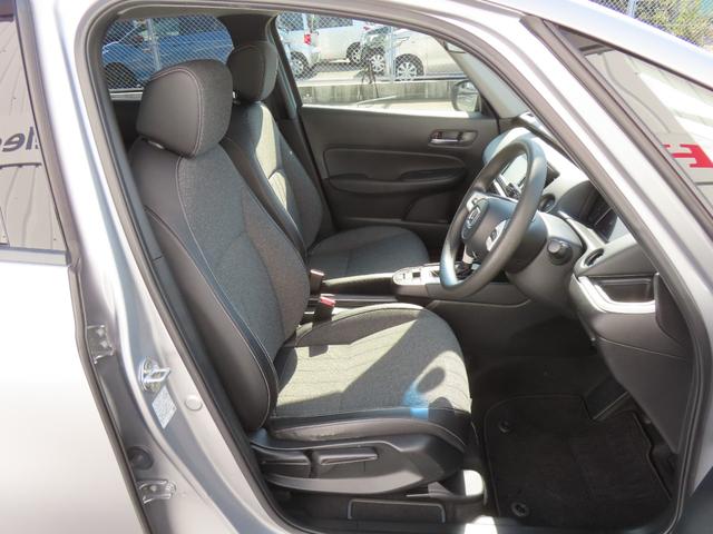 フィット ホーム　認定中古車　電子制御パーキングブレーキ　純正ナビ　バックカメラ　ＥＴＣ　ドライブレコーダー　クルーズコントロール　イモビライザー　ＣＤ再生　ＵＳＢ接続　Ｂｌｕｅｔｏｏｔｈ対応　レンタカーアップ（13枚目）