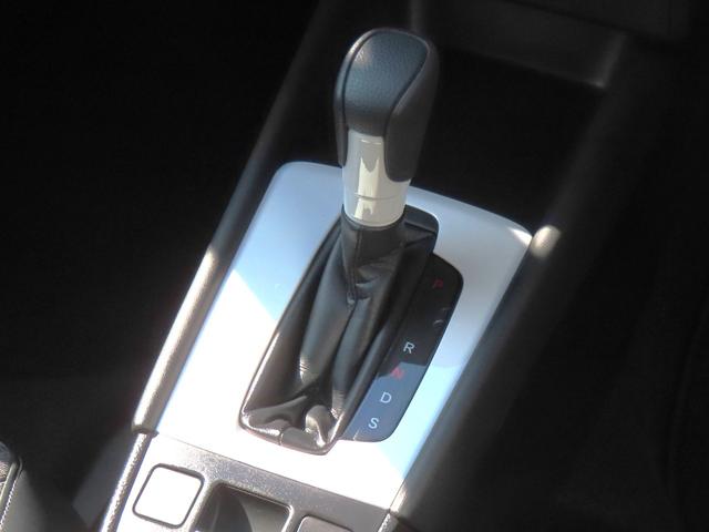 フィット ホーム　認定中古車　電子制御パーキングブレーキ　純正ナビ　バックカメラ　ＥＴＣ　ドライブレコーダー　クルーズコントロール　イモビライザー　ＣＤ再生　ＵＳＢ接続　Ｂｌｕｅｔｏｏｔｈ対応　レンタカーアップ（25枚目）