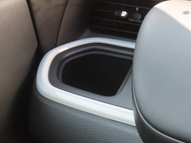 フィット ホーム　認定中古車　電子制御パーキングブレーキ　純正ナビ　バックカメラ　ＥＴＣ　ドライブレコーダー　クルーズコントロール　イモビライザー　ＣＤ再生　ＵＳＢ接続　Ｂｌｕｅｔｏｏｔｈ対応　レンタカーアップ（44枚目）