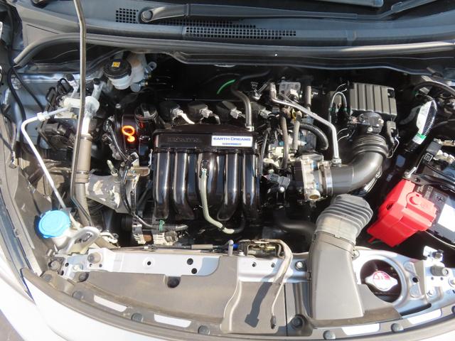 フィット ホーム　認定中古車　電子制御パーキングブレーキ　純正ナビ　バックカメラ　ＥＴＣ　ドライブレコーダー　クルーズコントロール　イモビライザー　ＣＤ再生　ＵＳＢ接続　Ｂｌｕｅｔｏｏｔｈ対応　レンタカーアップ（51枚目）