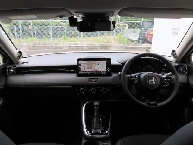 ヴェゼル ｅ：ＨＥＶＺ　認定中古車ブラインドスポットモニター電子制御パーキングブレーキホンダコネクト対応ナビシートヒーターバックカメラＥＴＣ前後ドライブレコーダー電動リアゲートＵＳＢＢｌｕｅｔｏｏｔｈ対応（13枚目）