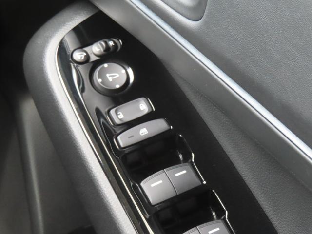 ヴェゼル ｅ：ＨＥＶＺ　認定中古車ブラインドスポットモニター電子制御パーキングブレーキホンダコネクト対応ナビシートヒーターバックカメラＥＴＣ前後ドライブレコーダー電動リアゲートＵＳＢＢｌｕｅｔｏｏｔｈ対応（43枚目）