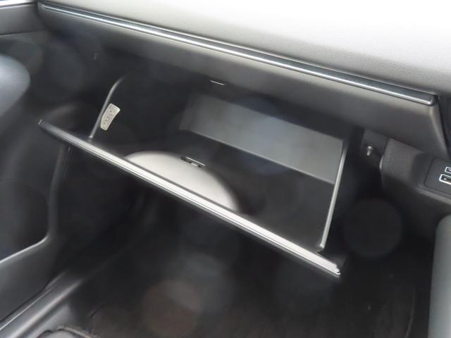 ヴェゼル ｅ：ＨＥＶＺ　認定中古車ブラインドスポットモニター電子制御パーキングブレーキホンダコネクト対応ナビシートヒーターバックカメラＥＴＣ前後ドライブレコーダー電動リアゲートＵＳＢＢｌｕｅｔｏｏｔｈ対応（44枚目）