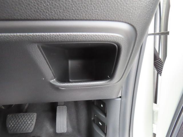 ヴェゼル ｅ：ＨＥＶＺ　認定中古車ブラインドスポットモニター電子制御パーキングブレーキホンダコネクト対応ナビシートヒーターバックカメラＥＴＣ前後ドライブレコーダー電動リアゲートＵＳＢＢｌｕｅｔｏｏｔｈ対応（45枚目）