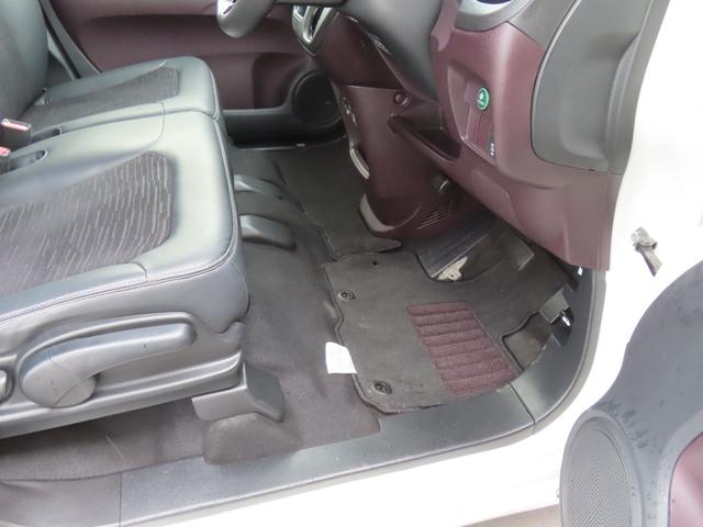 N-ONE プレミアム 認定中古車 純正ナビ バックカメラ ETC アイドリングストップ イモビライザー純正アルミホイール スマートキー フロアマット ベンチシート フルセグ CD/DVD USB Bluetooth対応(14枚目)