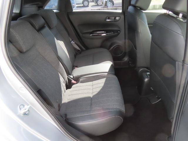 フィット ホーム　レンタカーアップ　電子制御パーキングブレーキ　バックカメラ　純正ナビ　ドライブレコーダー　ＥＴＣ　障害物センサー　クルーズコントロール　イモビライザー　ＣＤ　ＵＳＢ　Ｂｌｕｅｔｏｏｔｈ対応（15枚目）