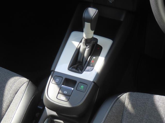 フィット ホーム　レンタカーアップ　電子制御パーキングブレーキ　バックカメラ　純正ナビ　ドライブレコーダー　ＥＴＣ　障害物センサー　クルーズコントロール　イモビライザー　ＣＤ　ＵＳＢ　Ｂｌｕｅｔｏｏｔｈ対応（25枚目）