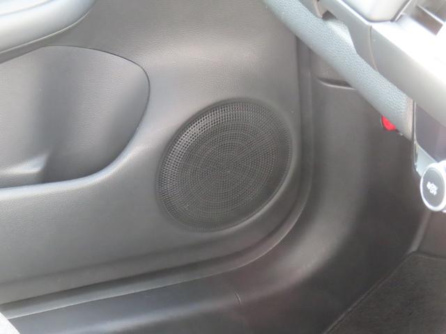 フィット ホーム　レンタカーアップ　電子制御パーキングブレーキ　バックカメラ　純正ナビ　ドライブレコーダー　ＥＴＣ　障害物センサー　クルーズコントロール　イモビライザー　ＣＤ　ＵＳＢ　Ｂｌｕｅｔｏｏｔｈ対応（45枚目）