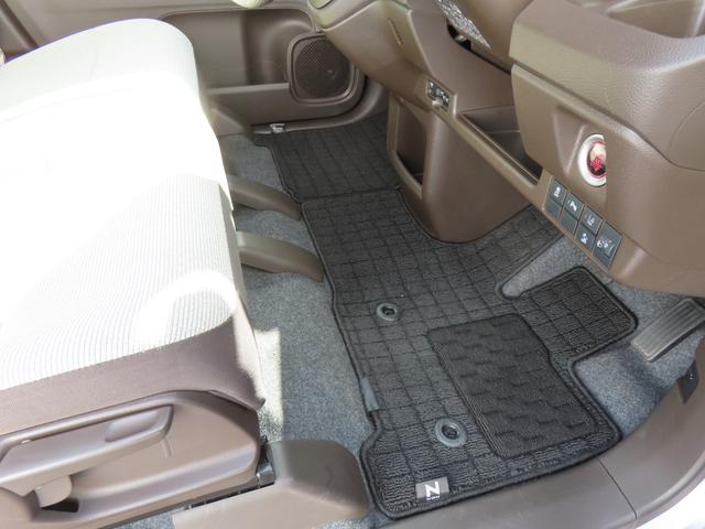 N-WGN Lホンダセンシング レンタカーアップ 電子制御パーキングブレーキ シートヒーター バックカメラ 純正ナビ ドライブレコーダー ETC クルーズコントロール ワンセグ CD/DVD USB Bluetooth(16枚目)