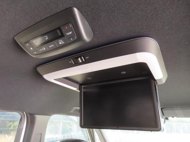 ステップワゴン ｅ：ＨＥＶスパーダ　認定中古車　リア席モニター　電子制御パーキングブレーキ　ブラインドスポットモニター　ホンダコネクト対応ナビ　両側パワースライドドア　シートヒーター　全周囲カメラ　ＥＴＣ　前後ドライブレコーダー（7枚目）