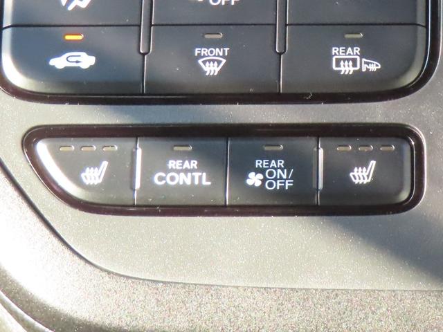 ステップワゴン ｅ：ＨＥＶスパーダ　認定中古車　リア席モニター　電子制御パーキングブレーキ　ブラインドスポットモニター　ホンダコネクト対応ナビ　両側パワースライドドア　シートヒーター　全周囲カメラ　ＥＴＣ　前後ドライブレコーダー（14枚目）