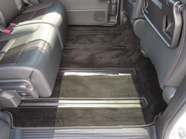 ステップワゴン ｅ：ＨＥＶスパーダ　認定中古車　リア席モニター　電子制御パーキングブレーキ　ブラインドスポットモニター　ホンダコネクト対応ナビ　両側パワースライドドア　シートヒーター　全周囲カメラ　ＥＴＣ　前後ドライブレコーダー（23枚目）