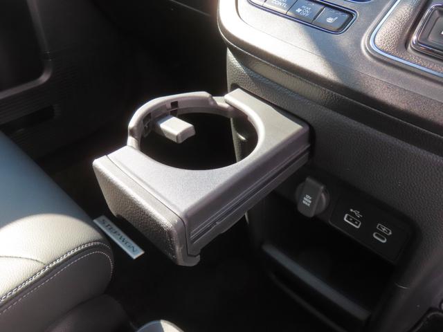ステップワゴン ｅ：ＨＥＶスパーダ　認定中古車　リア席モニター　電子制御パーキングブレーキ　ブラインドスポットモニター　ホンダコネクト対応ナビ　両側パワースライドドア　シートヒーター　全周囲カメラ　ＥＴＣ　前後ドライブレコーダー（57枚目）